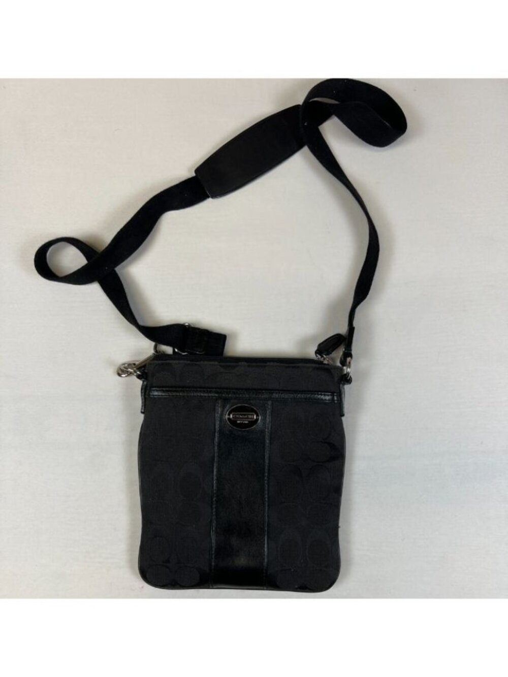 Coach Signature Blk Crossbody Messenger Bag Canvas Leather Trim Adjustable Strap